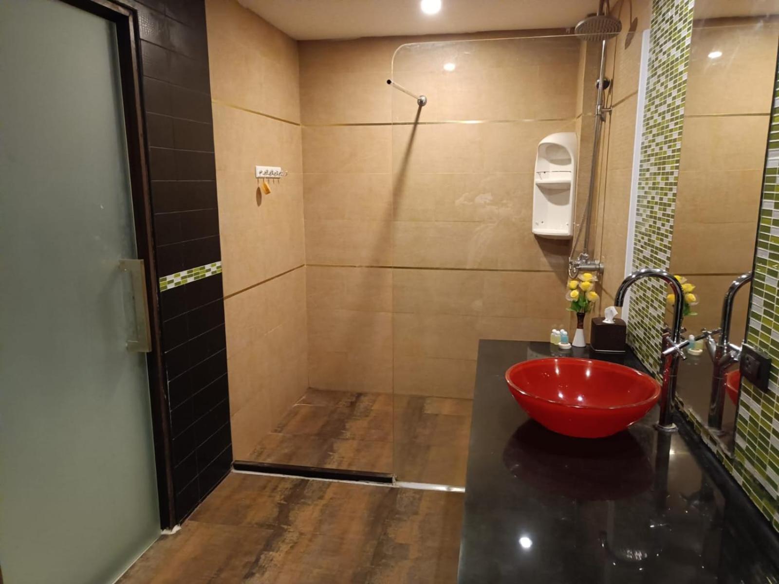 Aura Inn Rooms Pattaya ภายนอก รูปภาพ