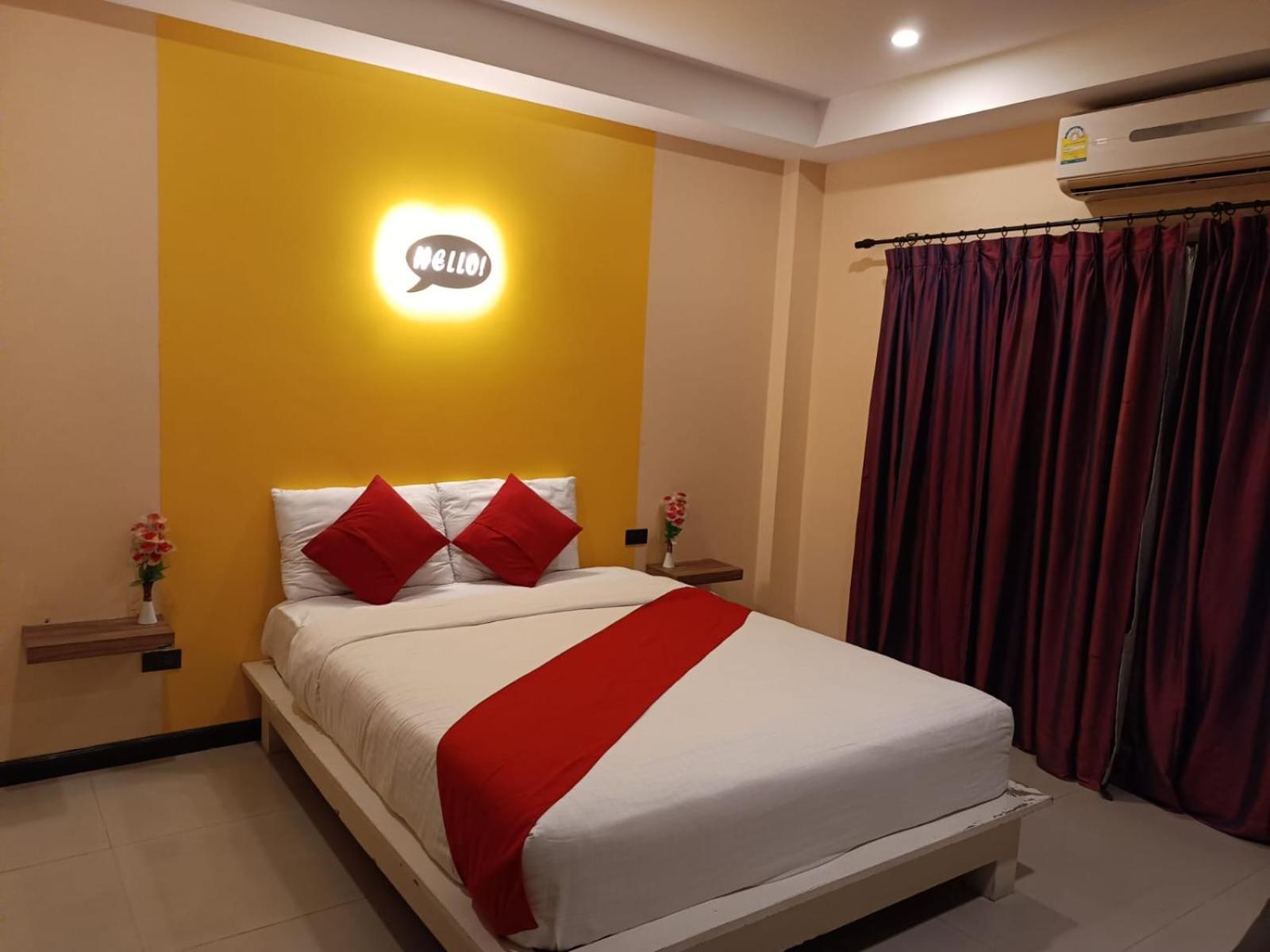 Aura Inn Rooms Pattaya ภายนอก รูปภาพ